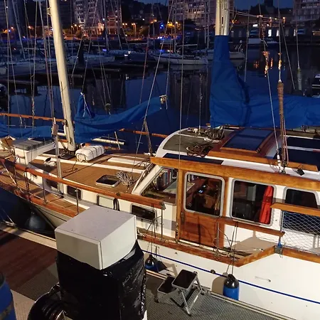 Miraflores Botel