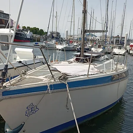 Bateau-hôtel Miraflores Boulogne-sur-Mer